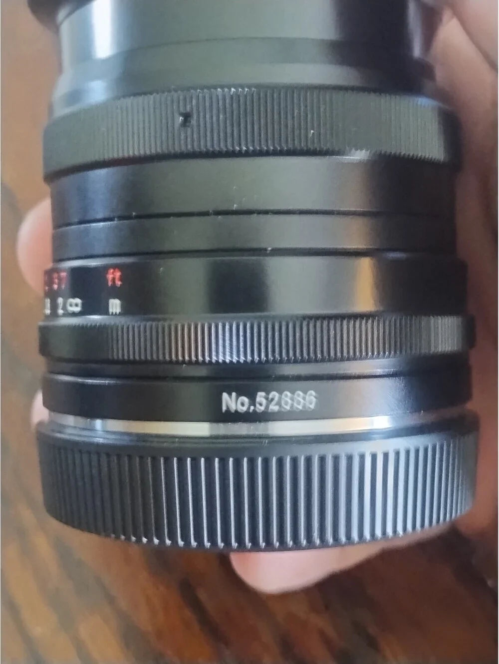 Artisan manual lens